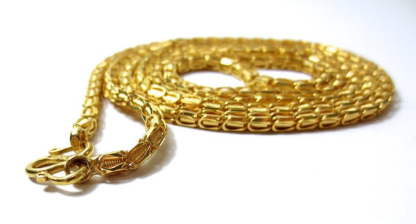 How to Choose the Right 14k Gold Chain for Your Outfit